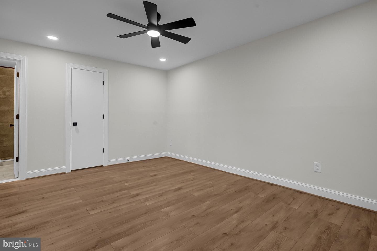 6372 Birch Leaf Court photo 19