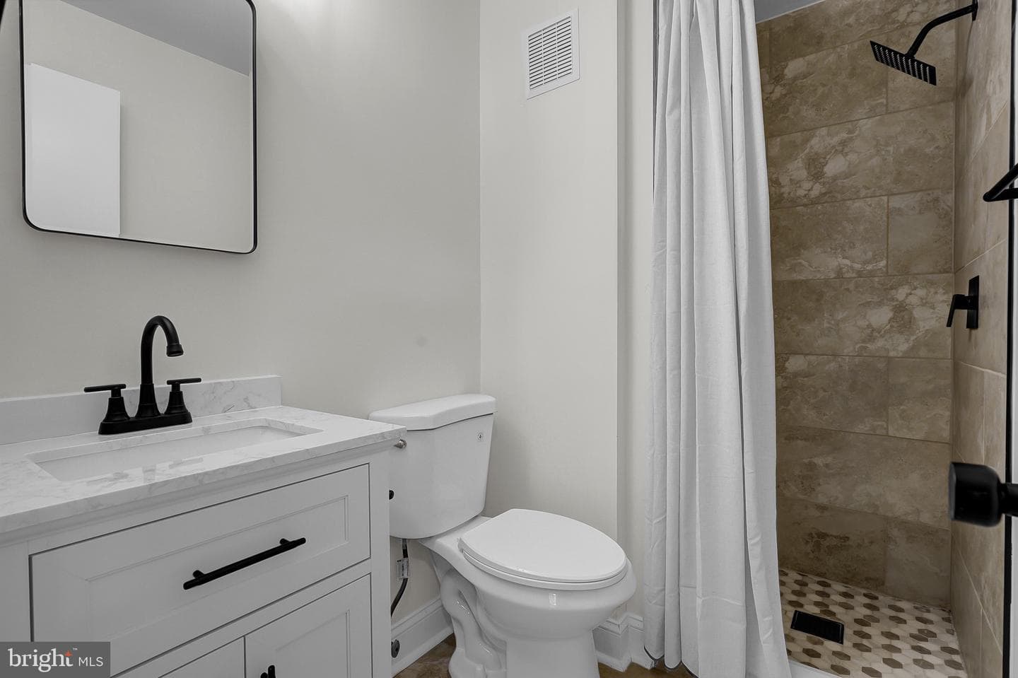 6372 Birch Leaf Court photo 24