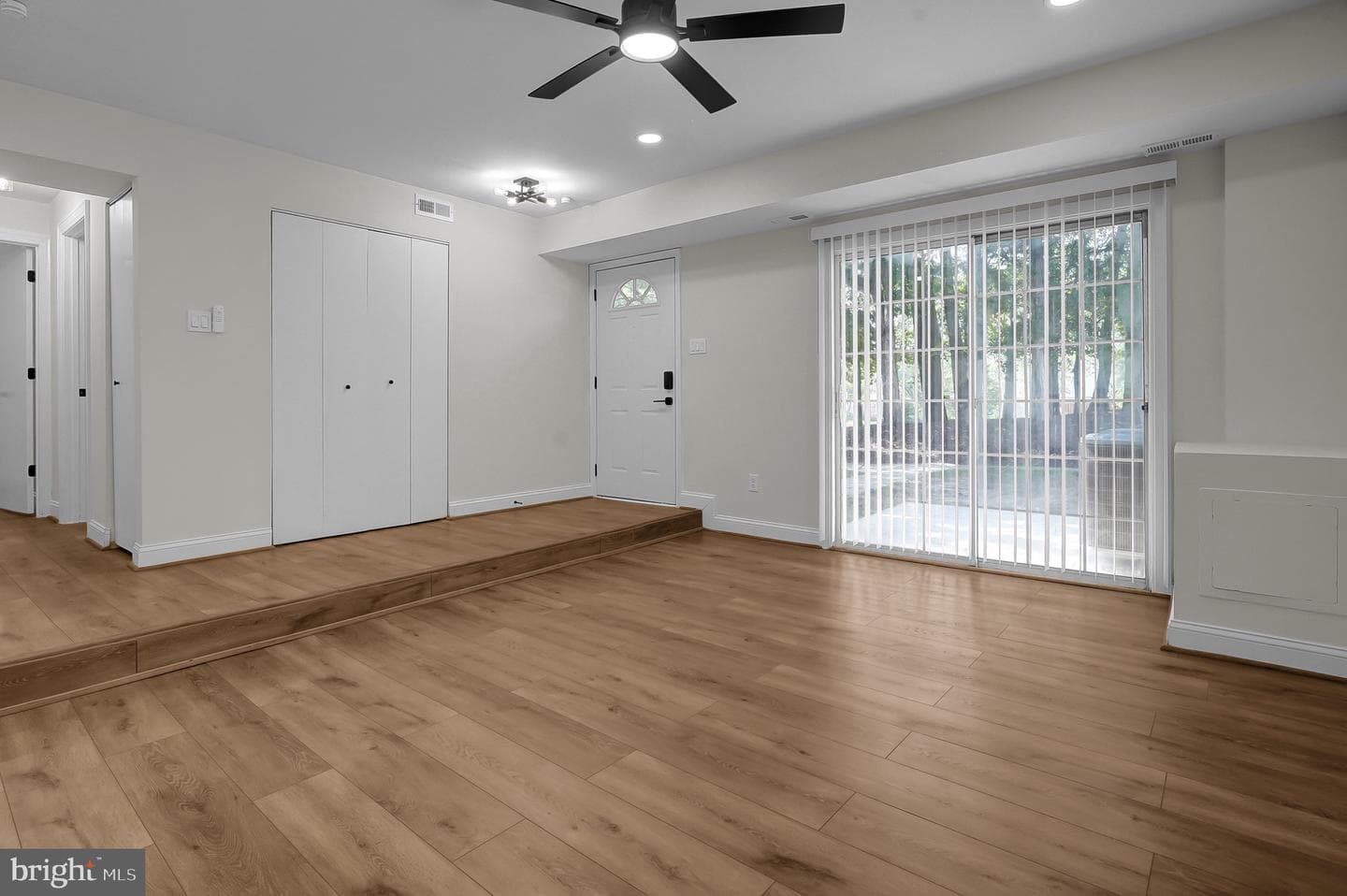 6372 Birch Leaf Court photo 4