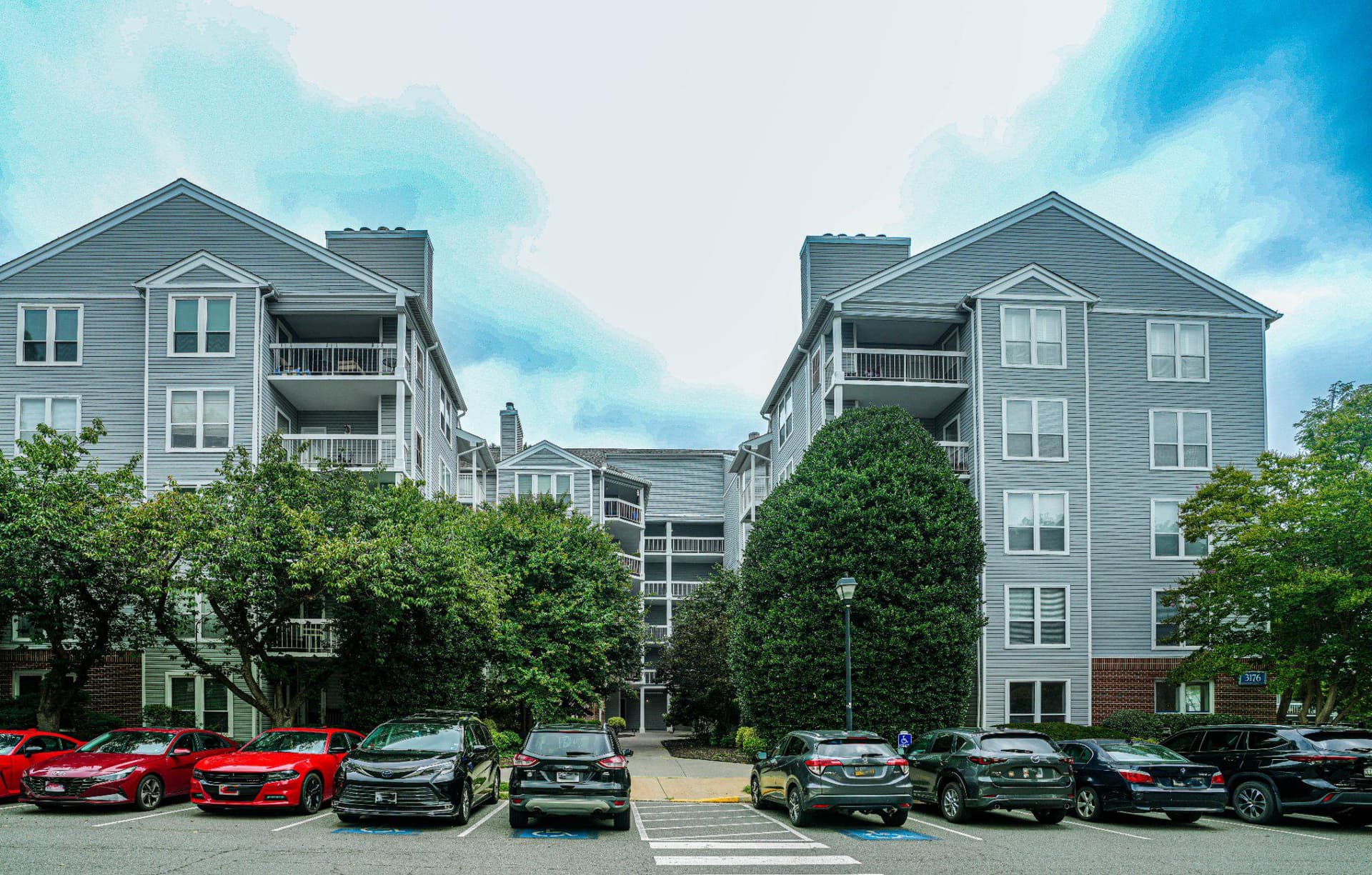 3176 Summit Square Drive #4-C5, Oakton