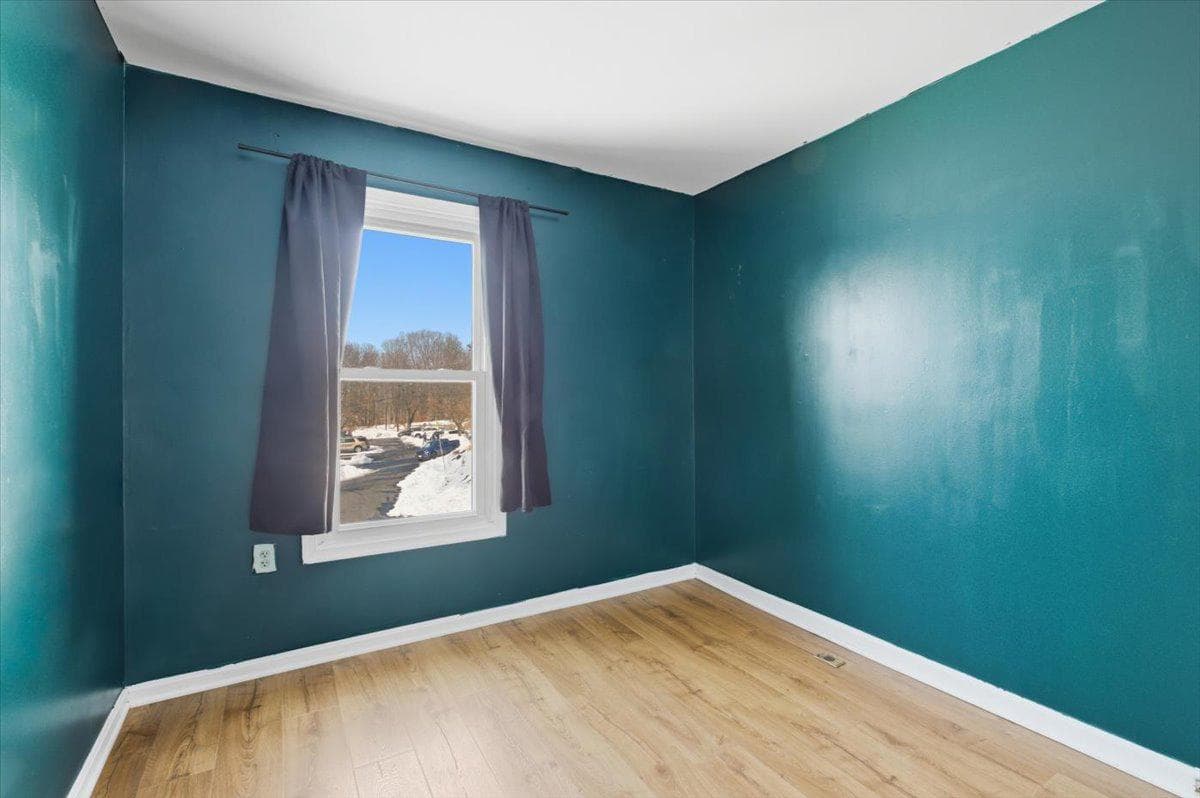 14187 Royal Oak Lane photo 19