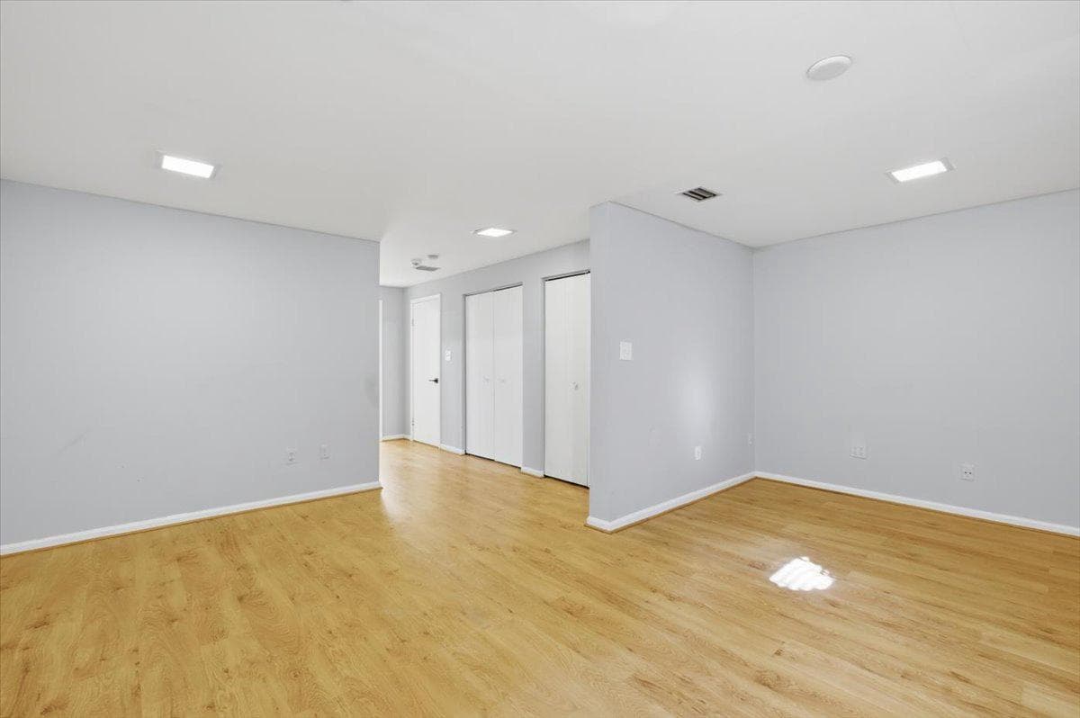 14187 Royal Oak Lane photo 24