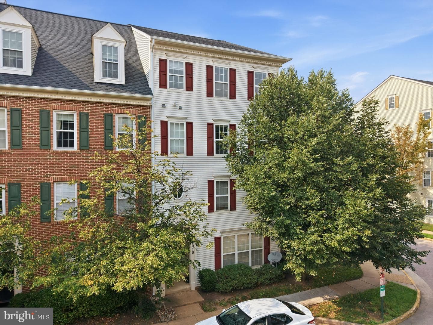 8068 Genea #50, Falls Church