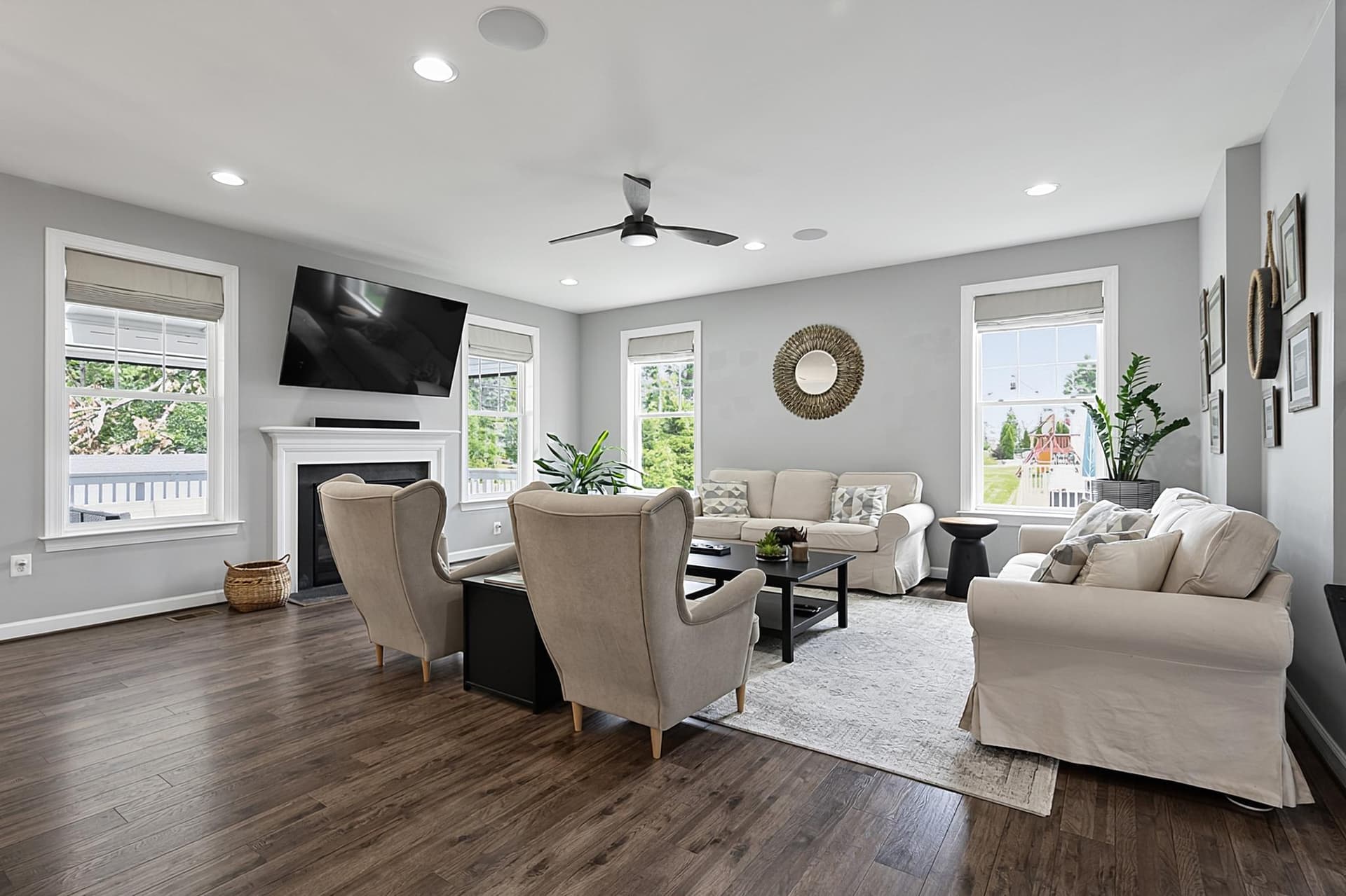 5576 James Young Way photo 34