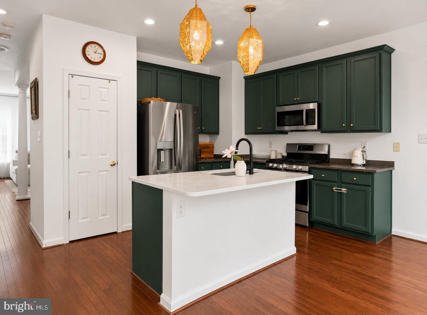 8570 Wyngate Manor Court photo 9