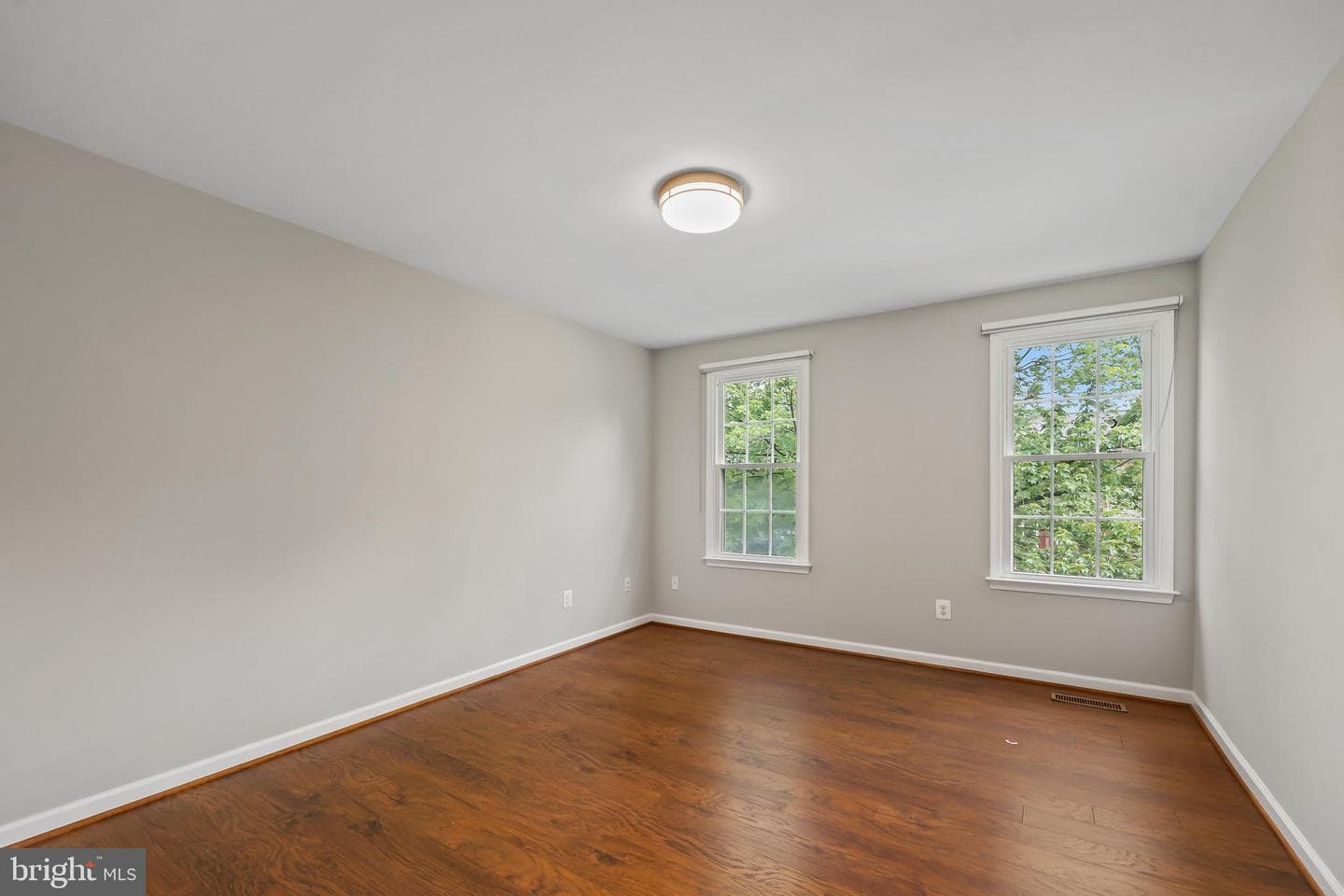 1511 Snowflake Court photo 30