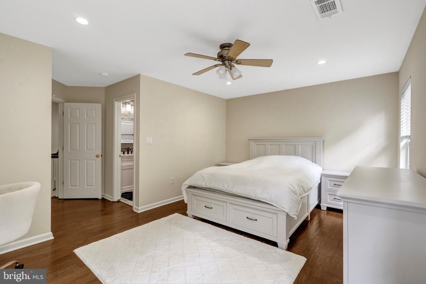 4172 Mccloskey Court photo 29