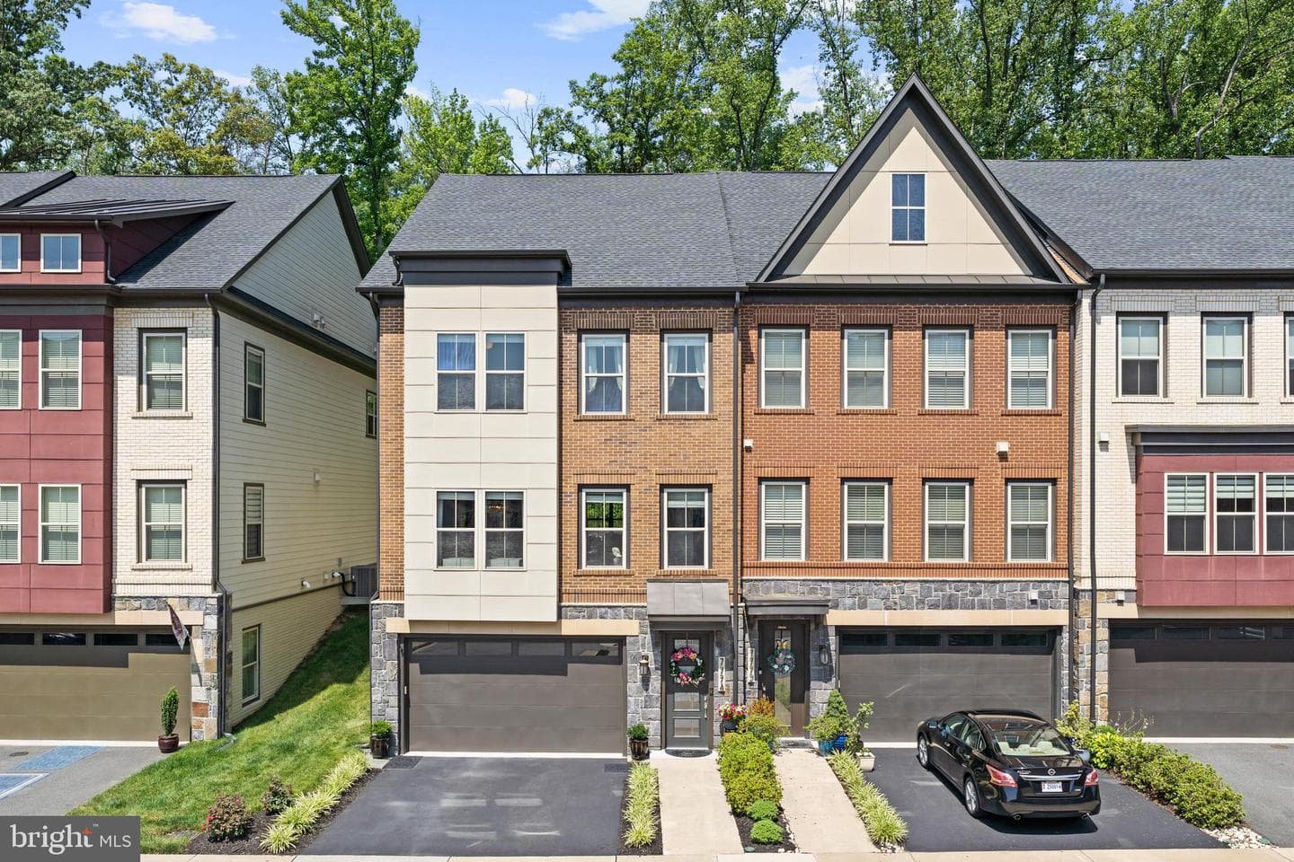 7774 Belvale Drive, Alexandria
