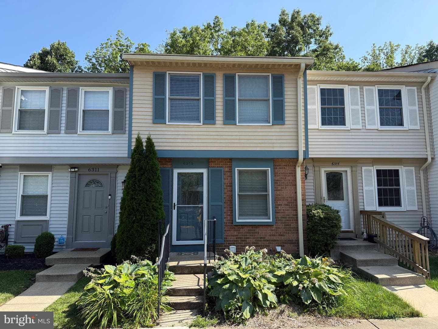 6313 Sunset Terrace photo 1
