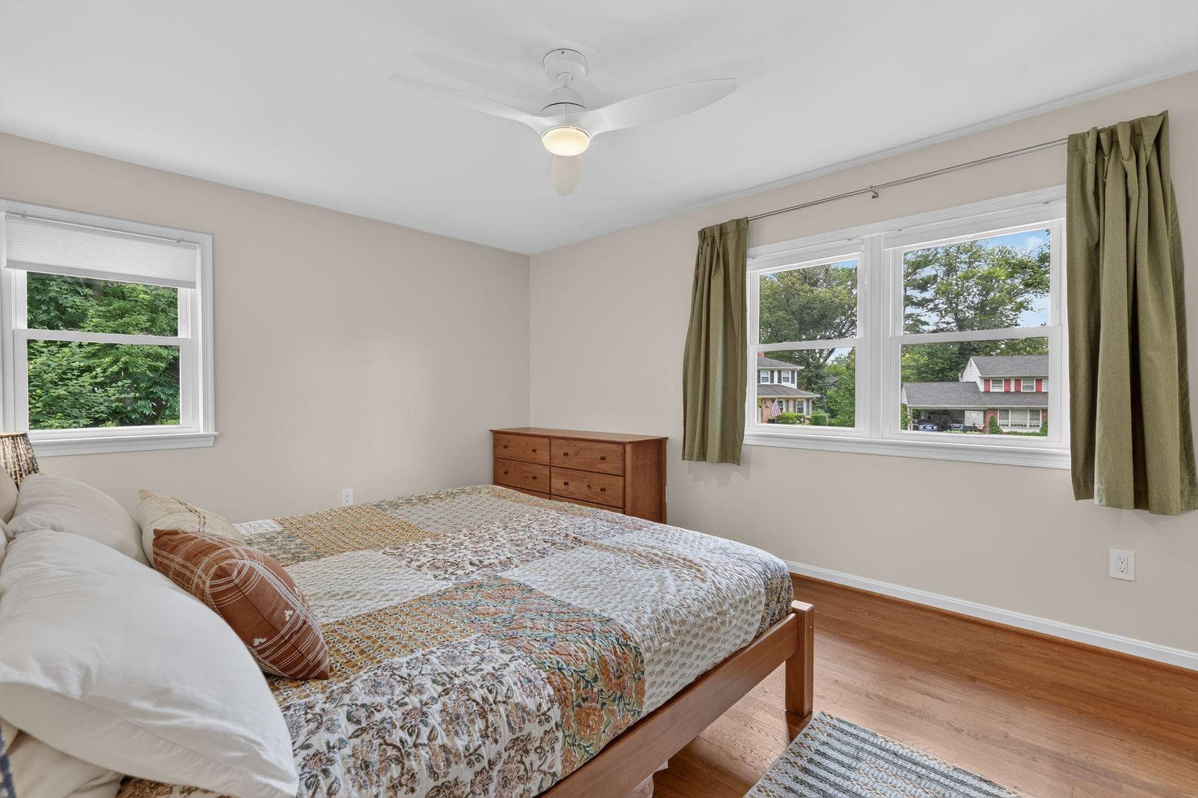 1933 Relda Court photo 12