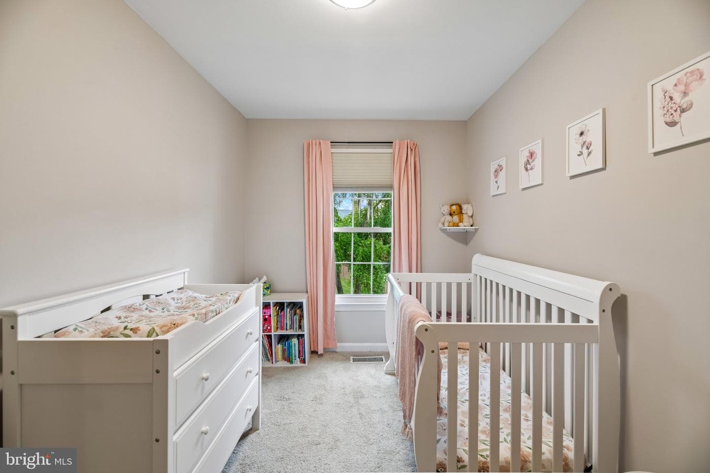 5943 Norham Drive photo 28