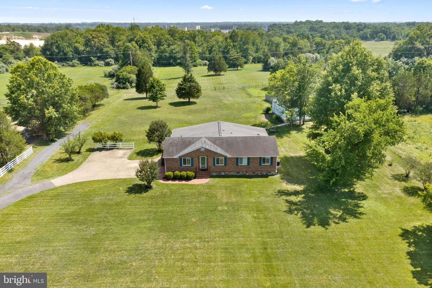 14917 Compton Road, Centreville