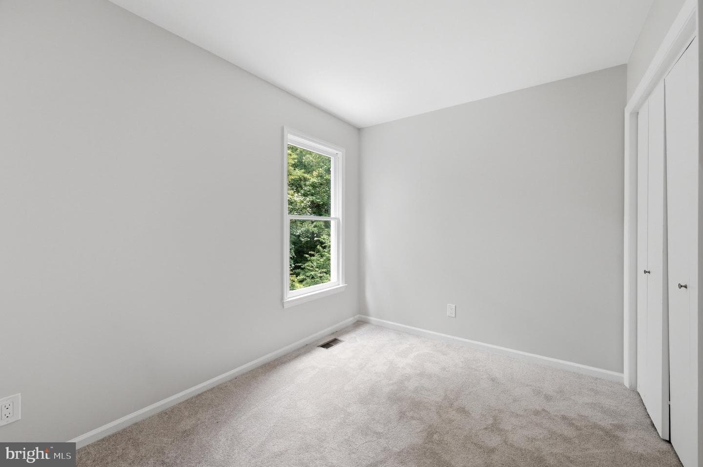 6015 Chestnut Hollow Court photo 19