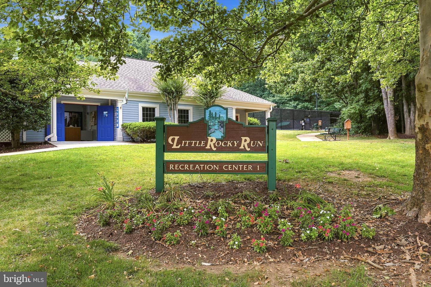 6015 Chestnut Hollow Court photo 45