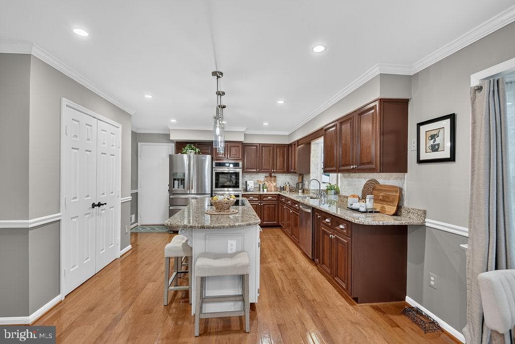 6207 Maple Run Court photo 14
