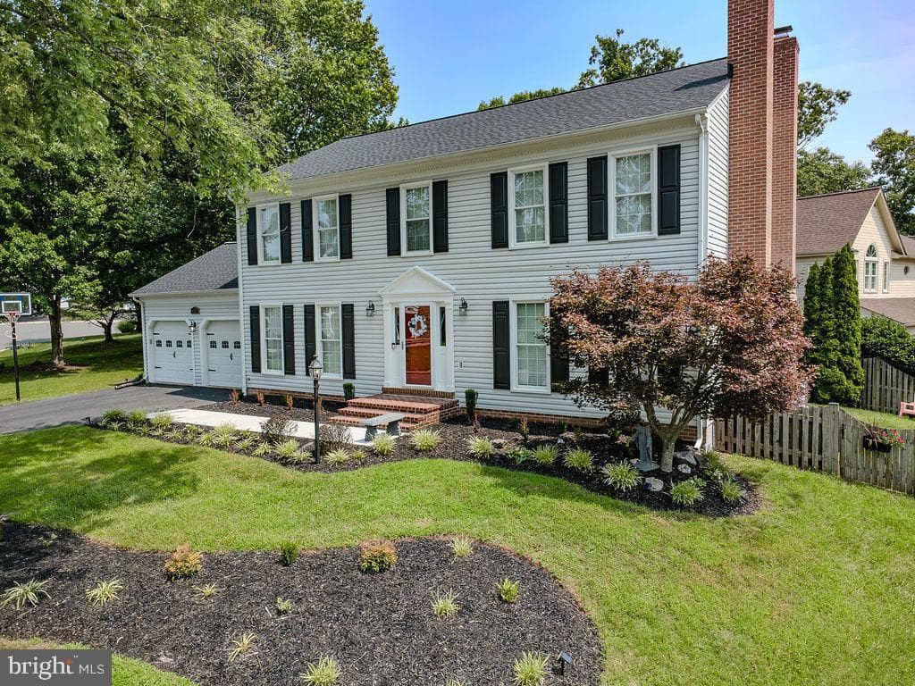 6207 Maple Run Court photo 3