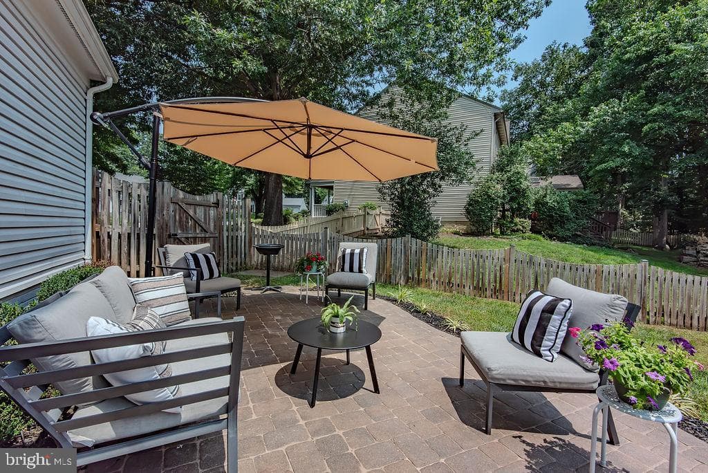 6207 Maple Run Court photo 70