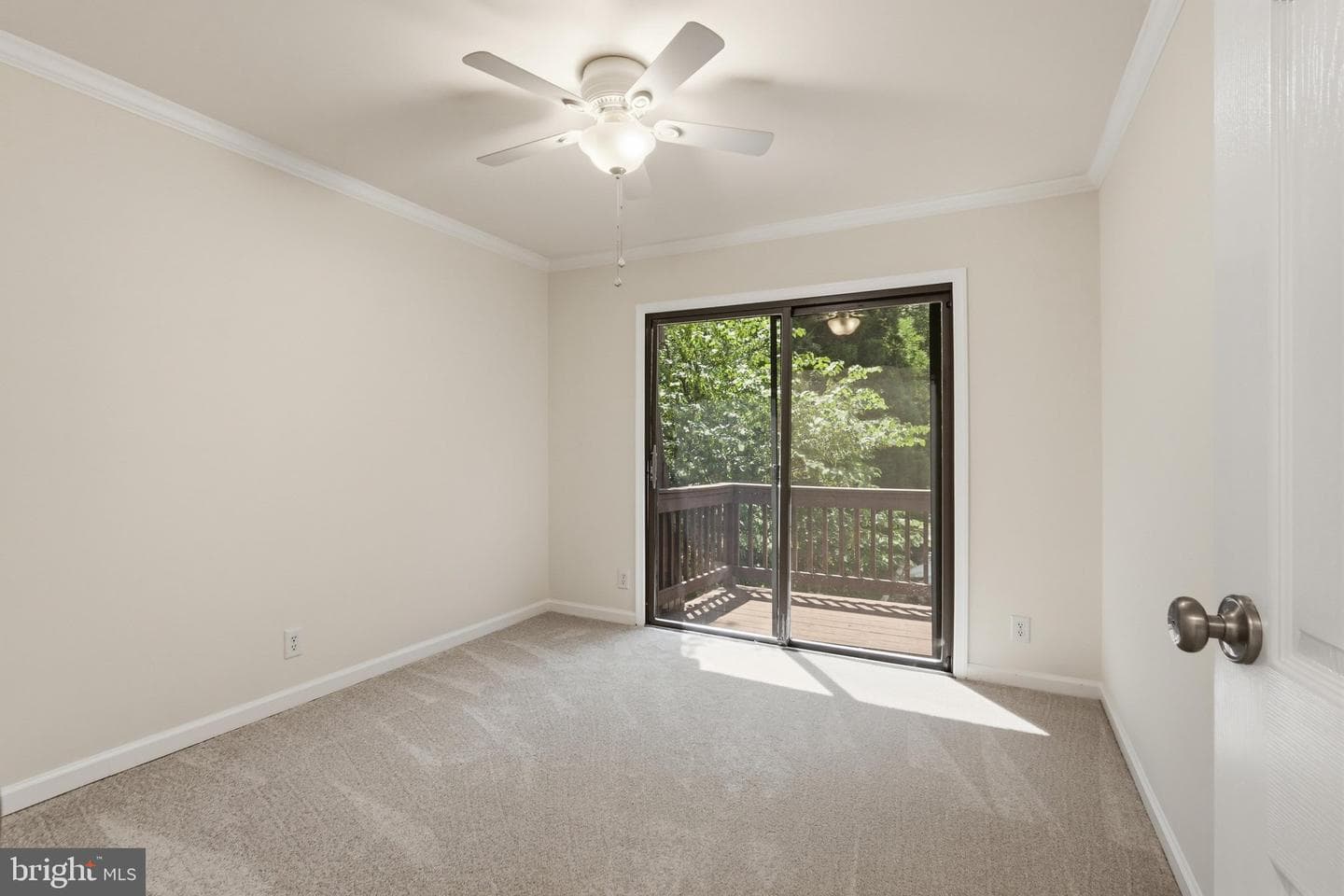 1651 Valencia Way photo 27