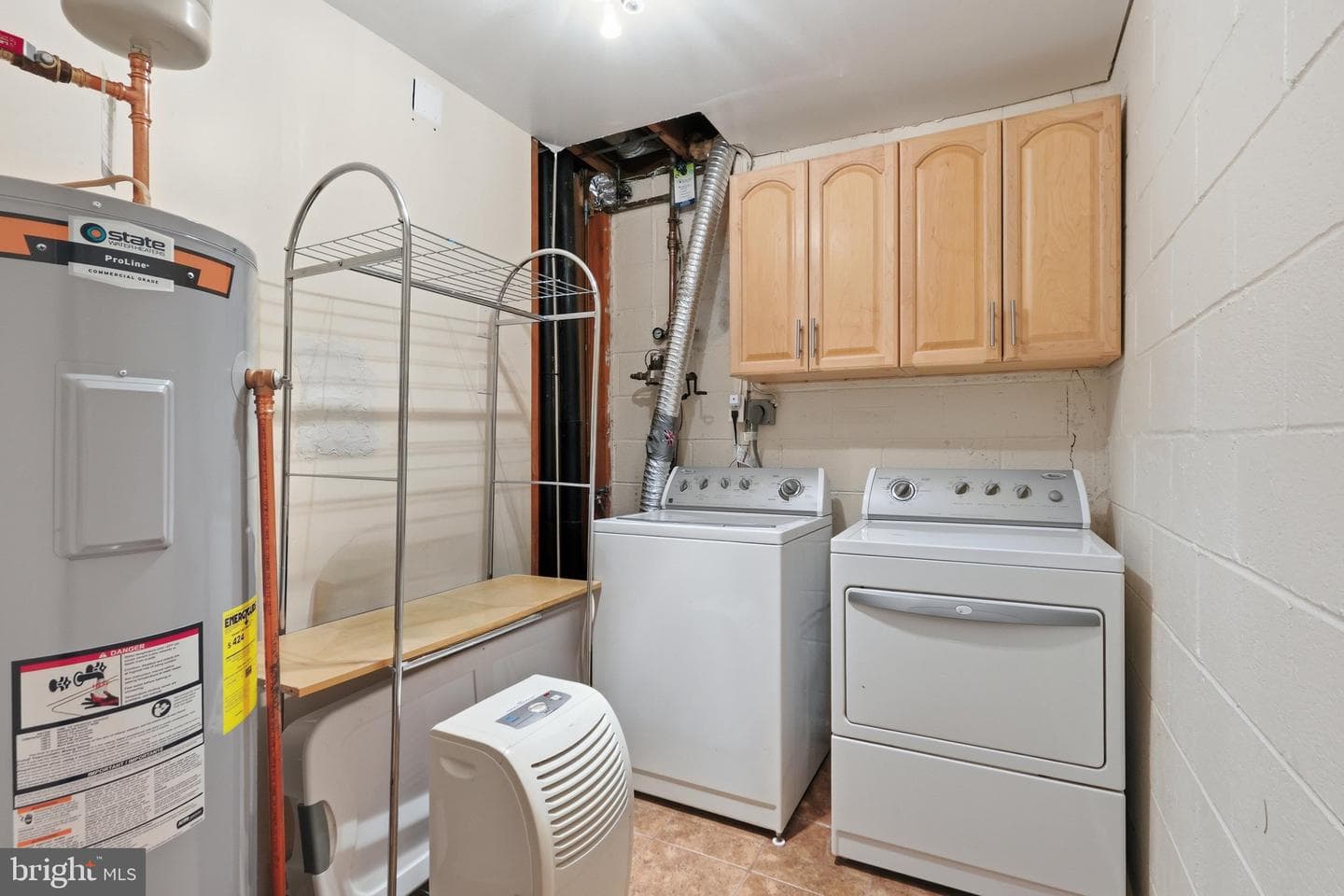 1651 Valencia Way photo 37
