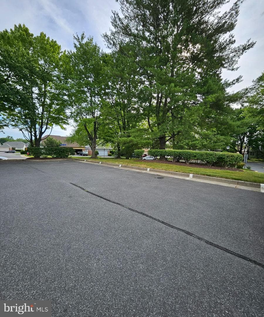 6519 Kemper Lakes Court photo 13