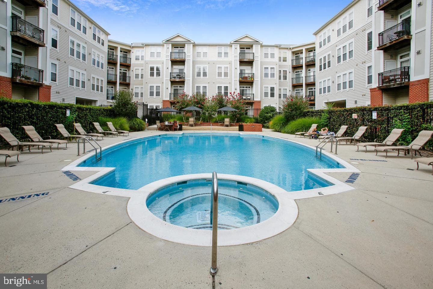 2665 Prosperity Avenue #244 photo 20