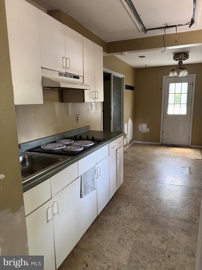 5213 Pole Road photo 6
