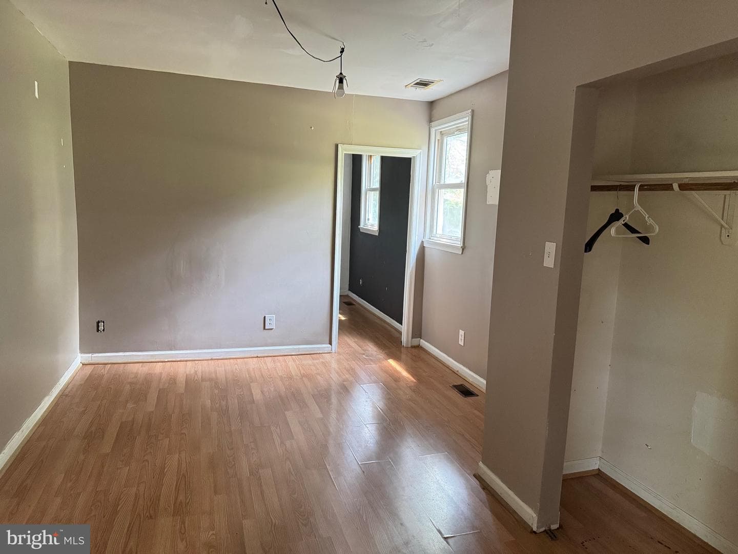 5213 Pole Road photo 8