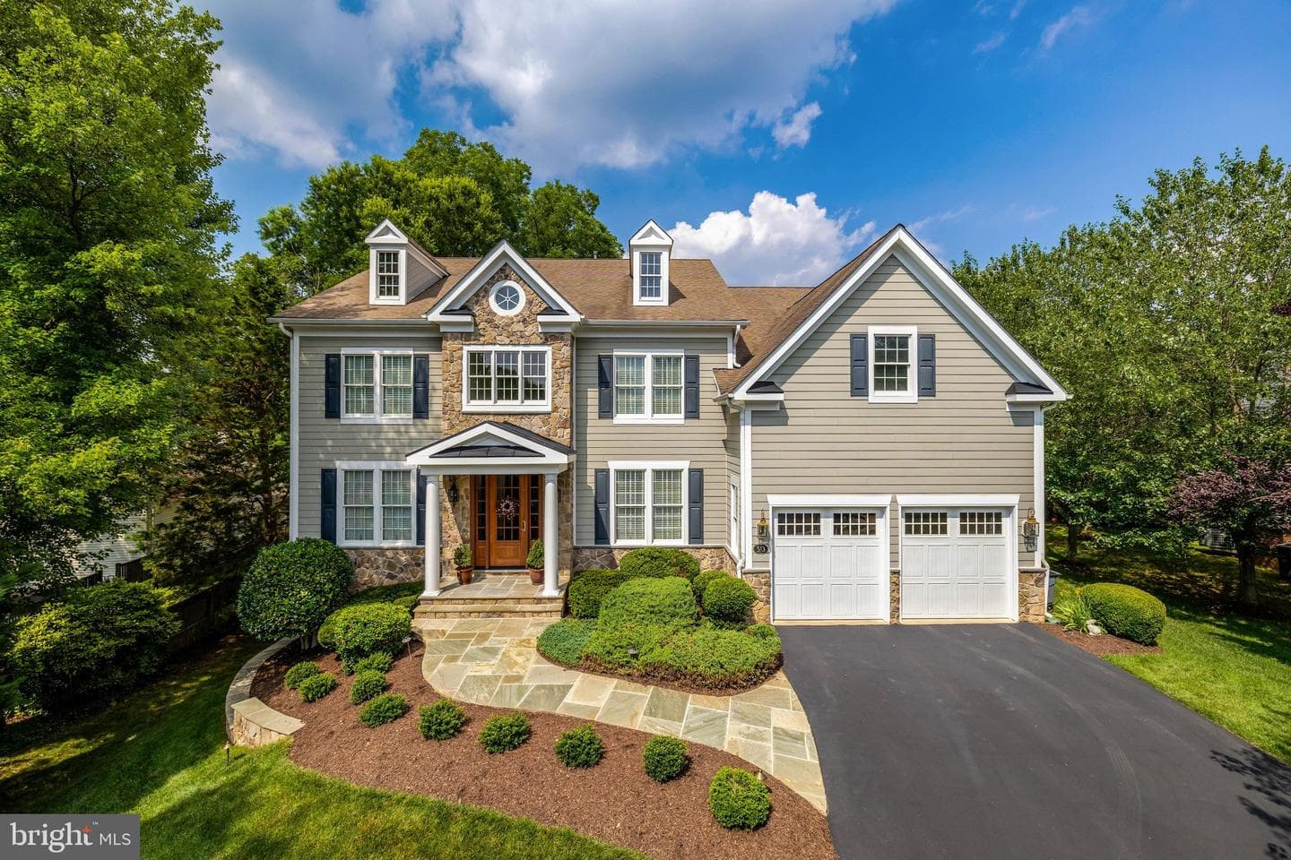 513 John Marshall Drive NE, Vienna