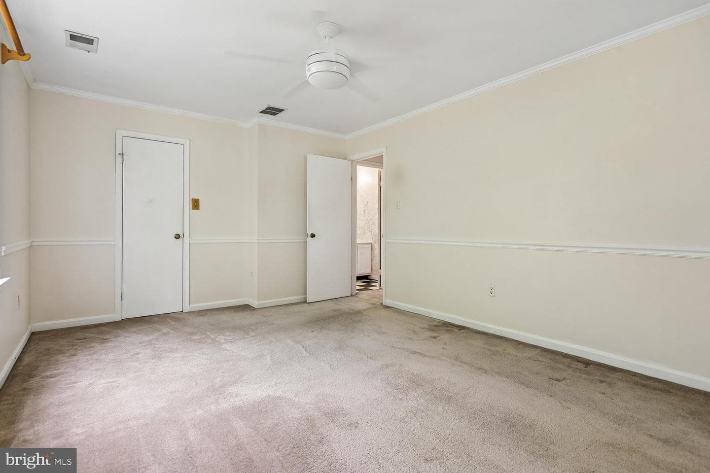 15226 Elk Run Road photo 13