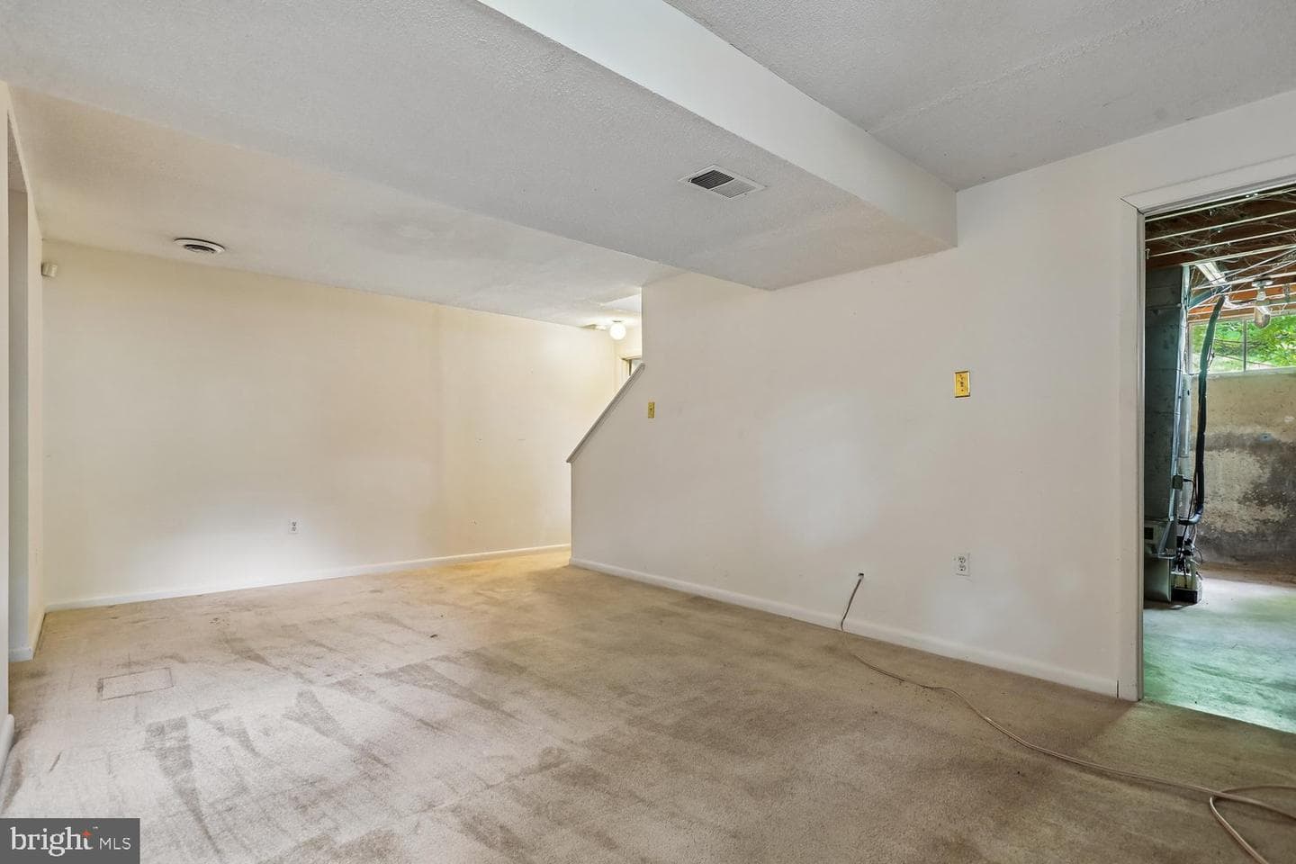 15226 Elk Run Road photo 24