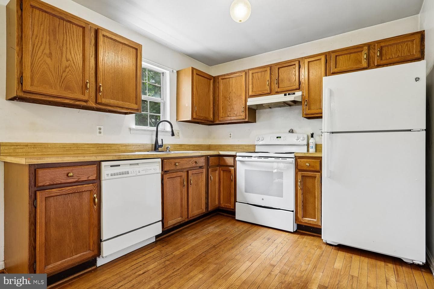 15226 Elk Run Road photo 6