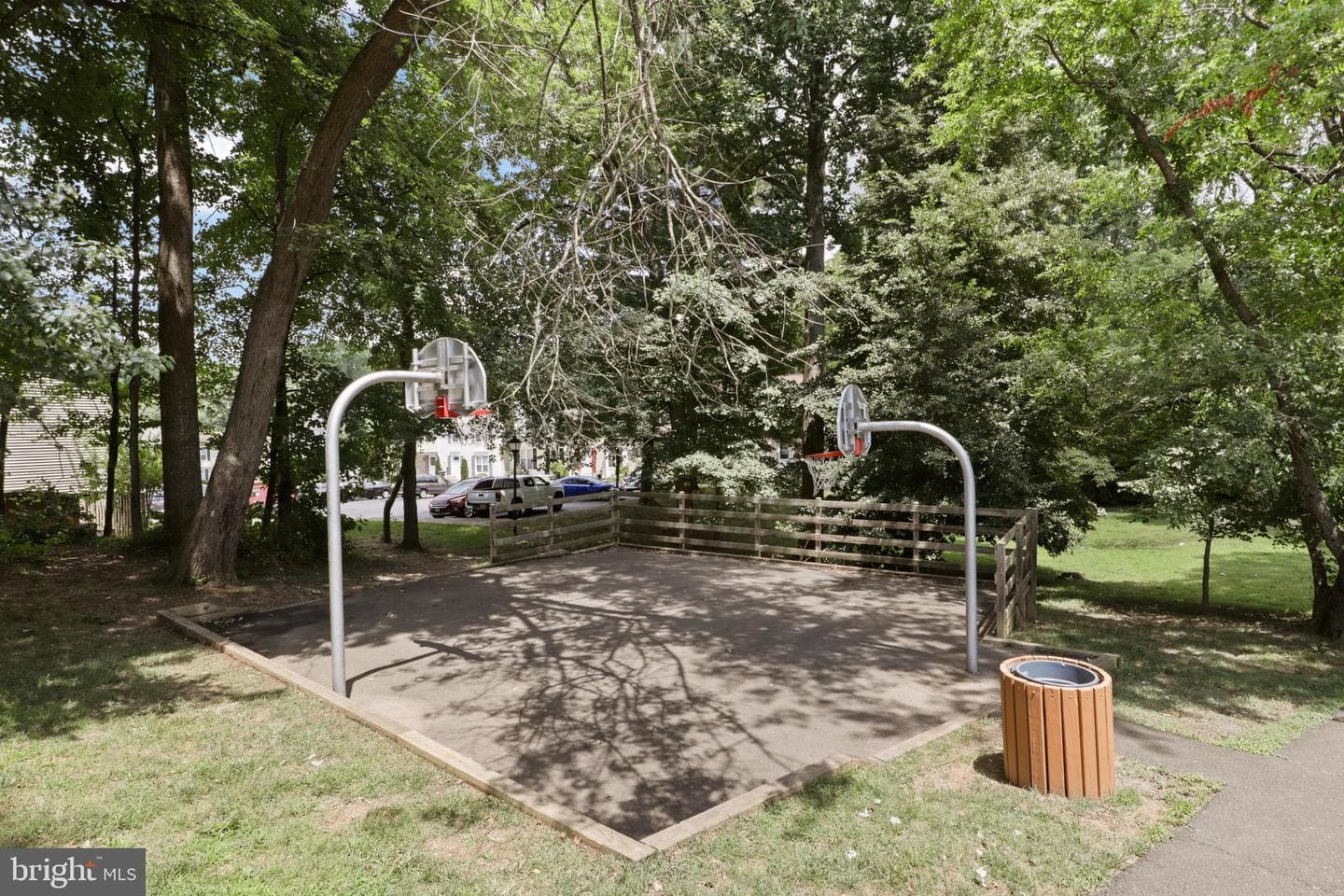 9825 Wolcott Drive photo 47