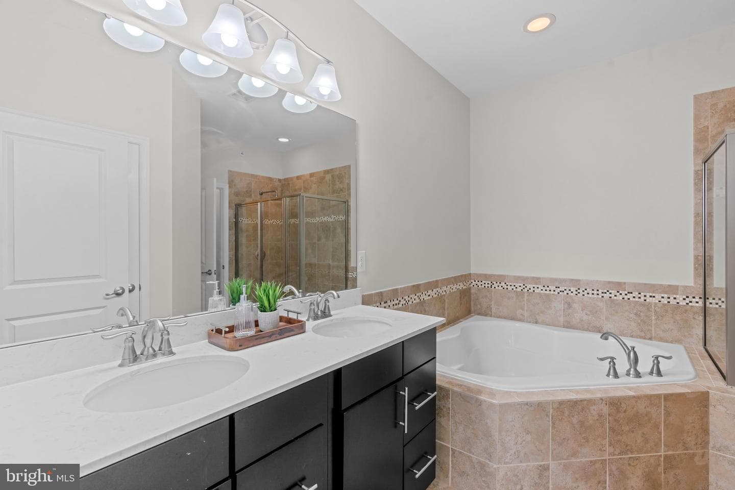 13752 Earhart Circle photo 20