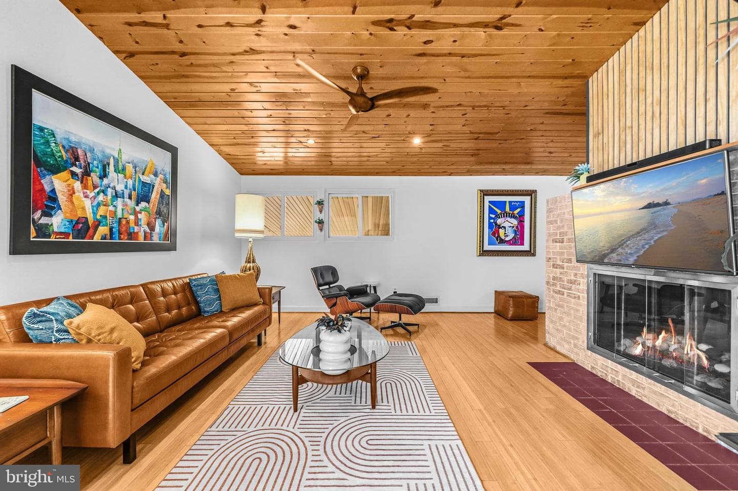 8801 Camden Street photo 11