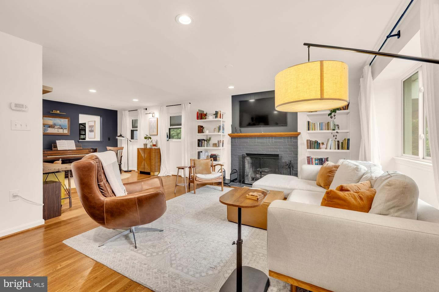 6616 Kerns Road, Falls Church