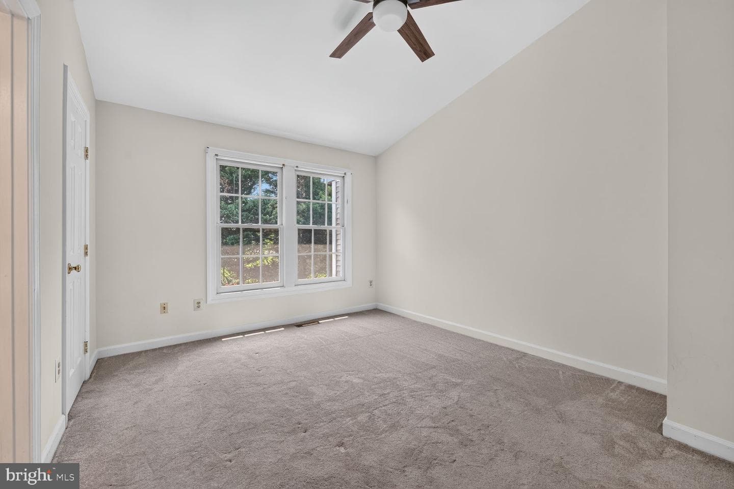 7827 Shepherd Hills Court photo 7