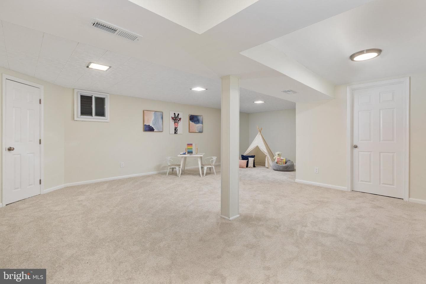 9927 Barnsbury Court photo 33