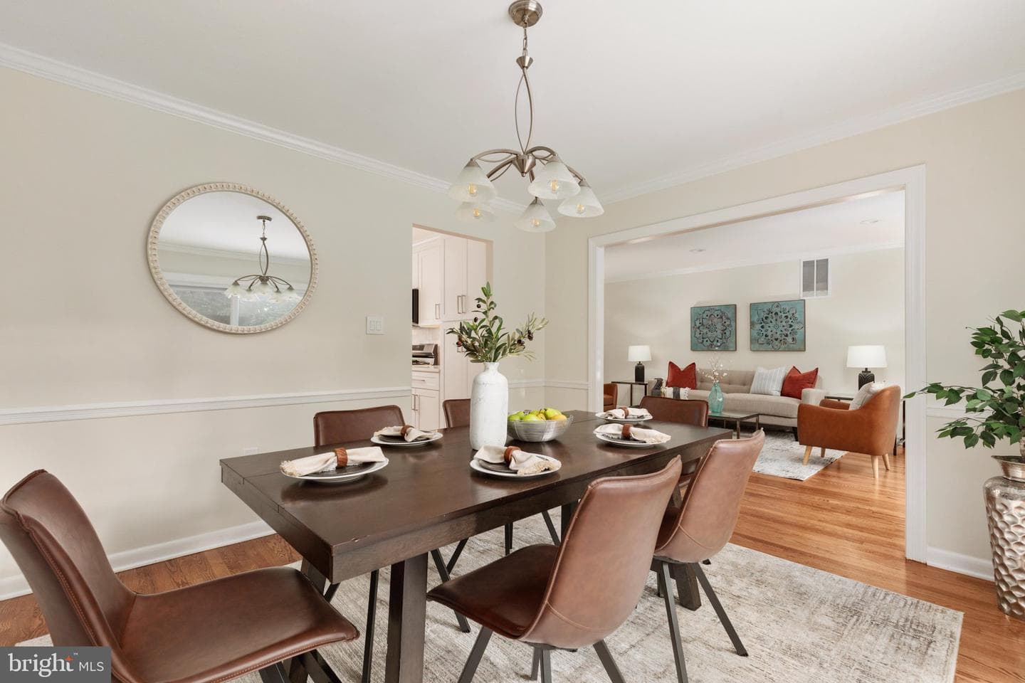 9927 Barnsbury Court photo 8