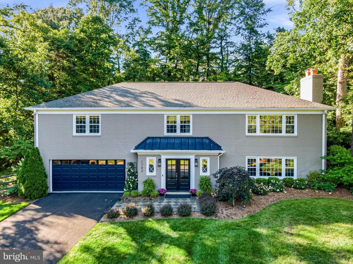 1702 Mason Hill Drive, Alexandria