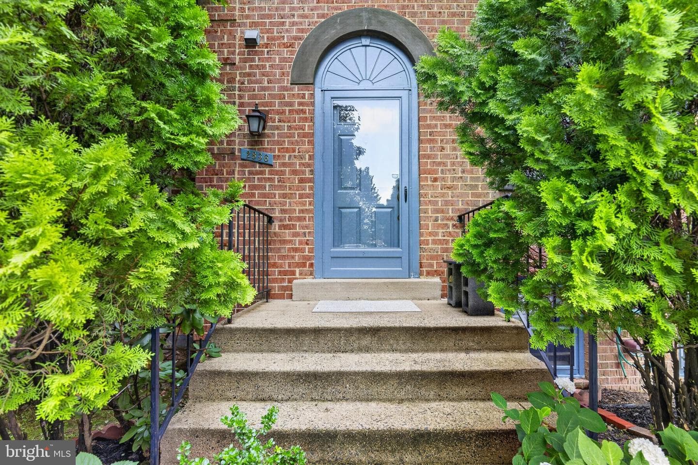 2836 Kelly Square photo 4