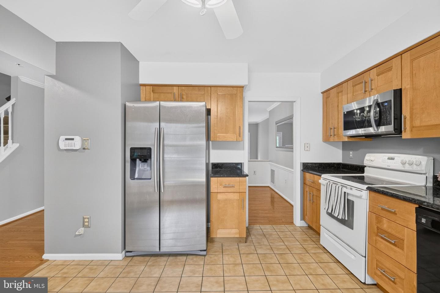 2836 Kelly Square photo 7