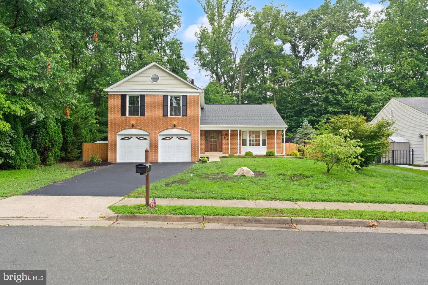 6390 Phillip Court photo 3