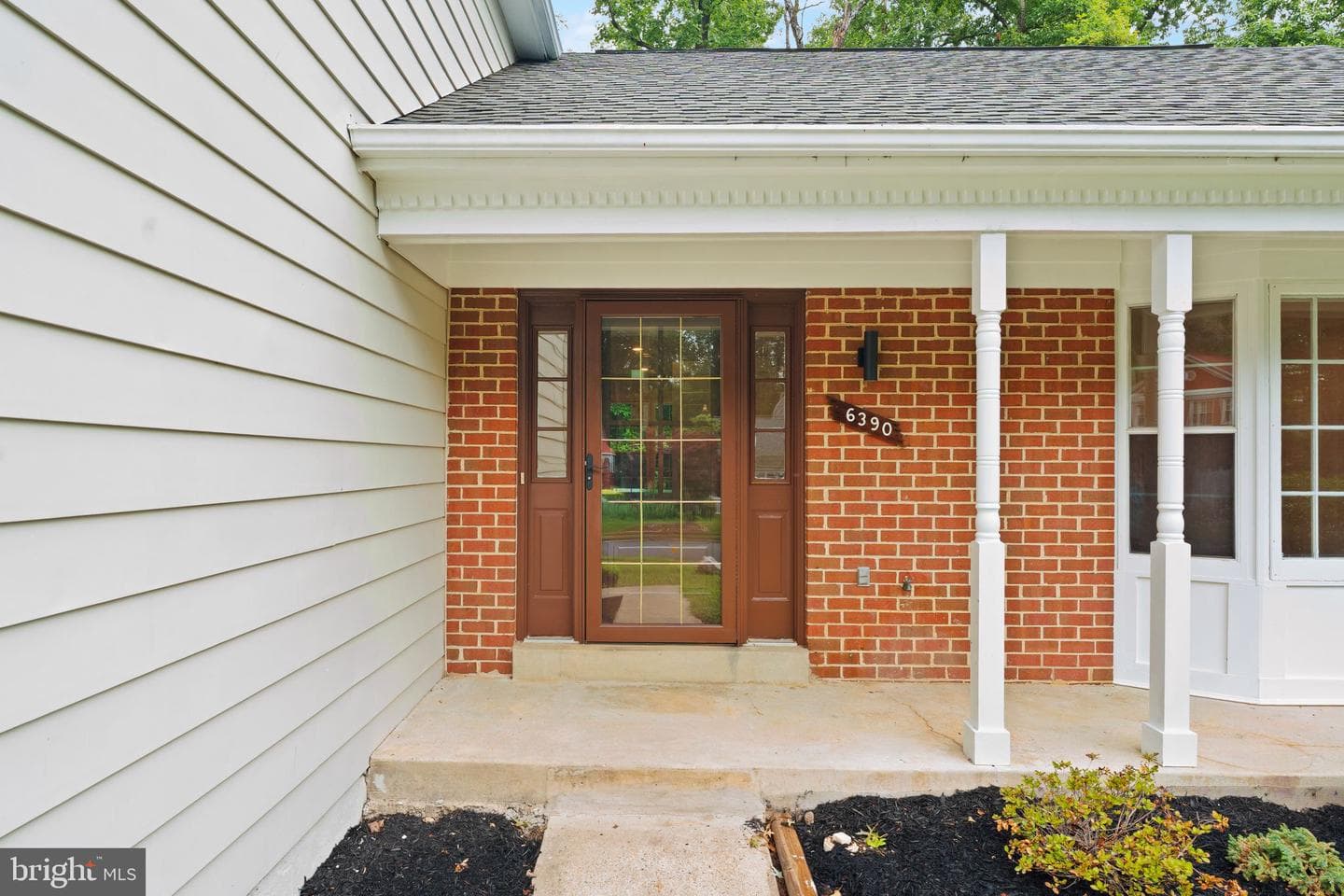 6390 Phillip Court photo 5