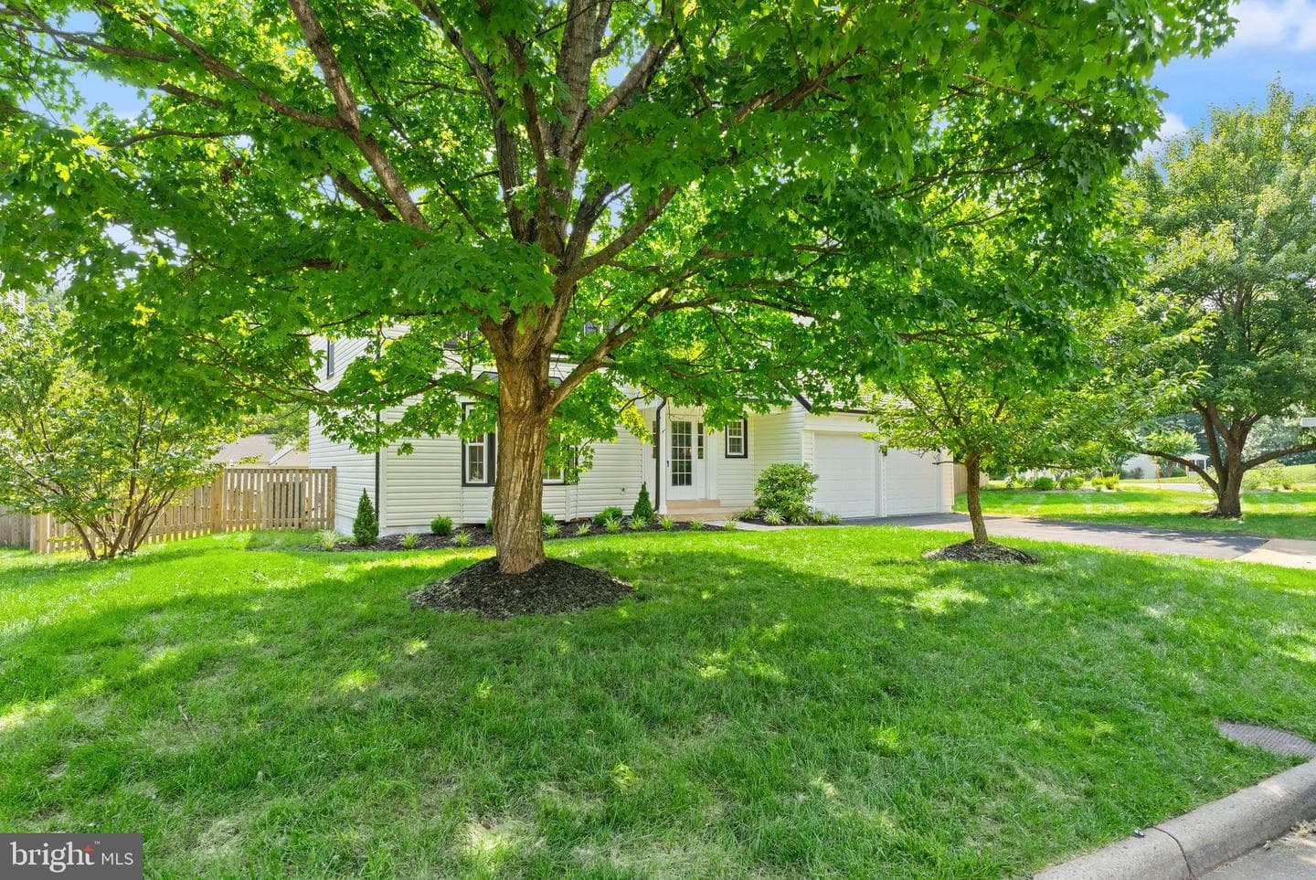 13458 Stream Valley Drive photo 4