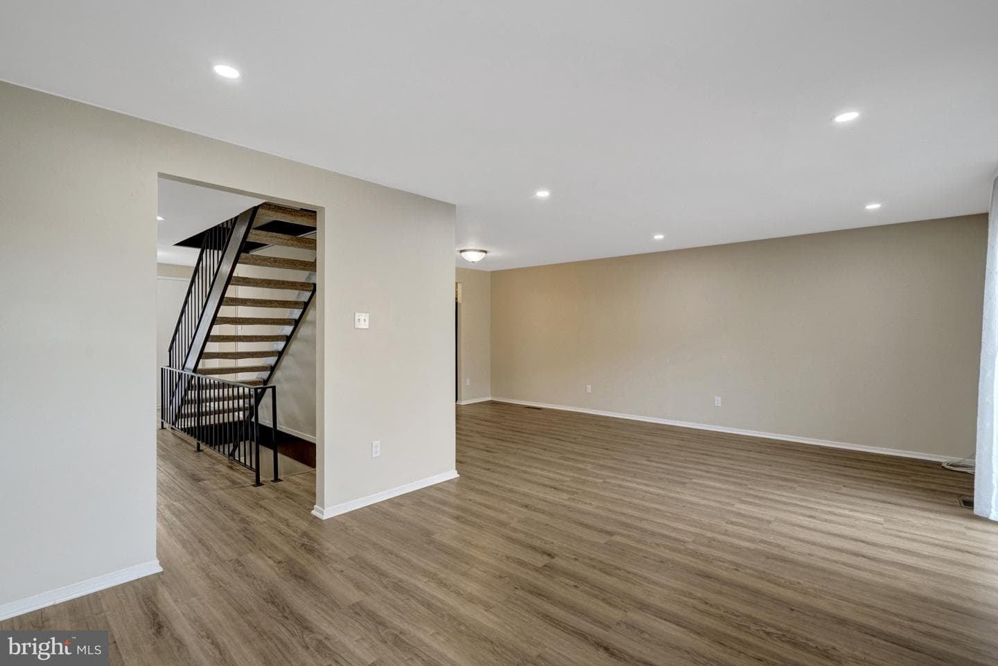 4445 Elan Court photo 19