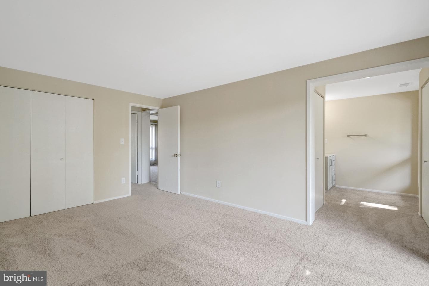 4445 Elan Court photo 28