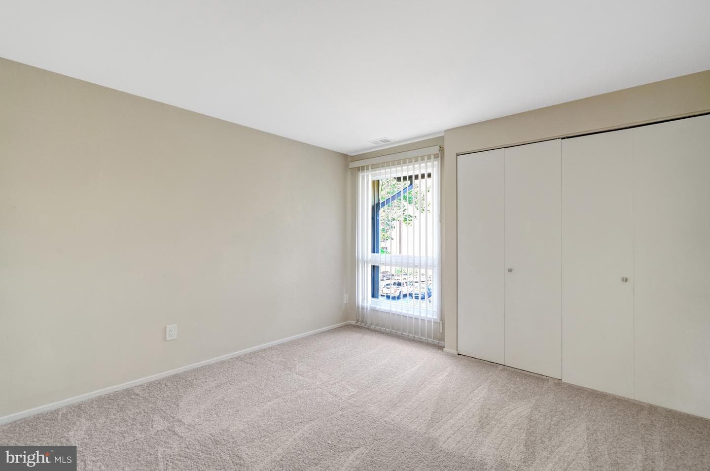 4445 Elan Court photo 32