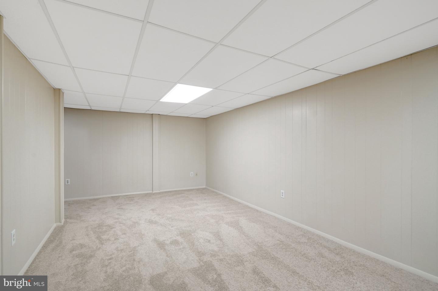 4445 Elan Court photo 46