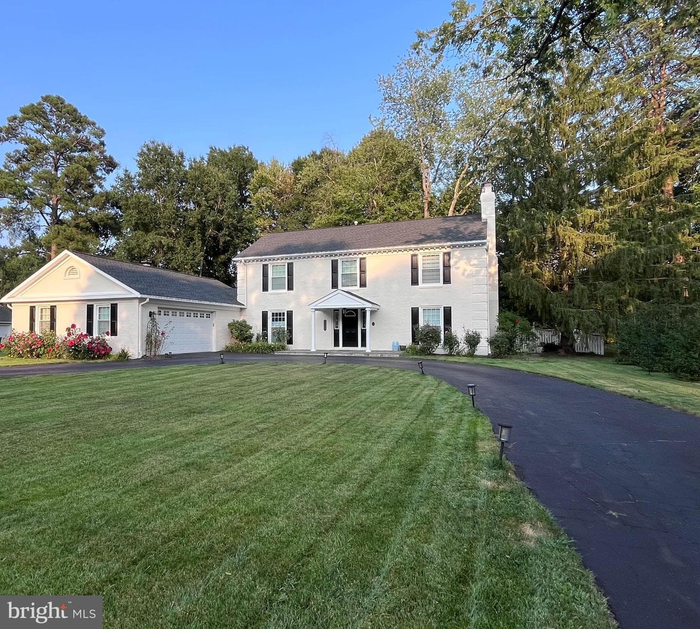9403 Ferry Landing Court photo 1