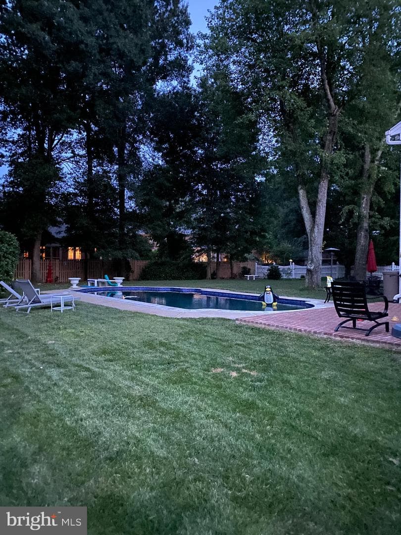 9403 Ferry Landing Court photo 8